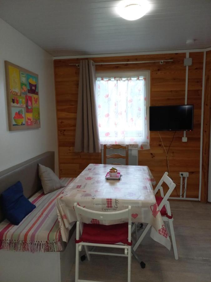 Chalet 4 Personnes Montolieu 외부 사진